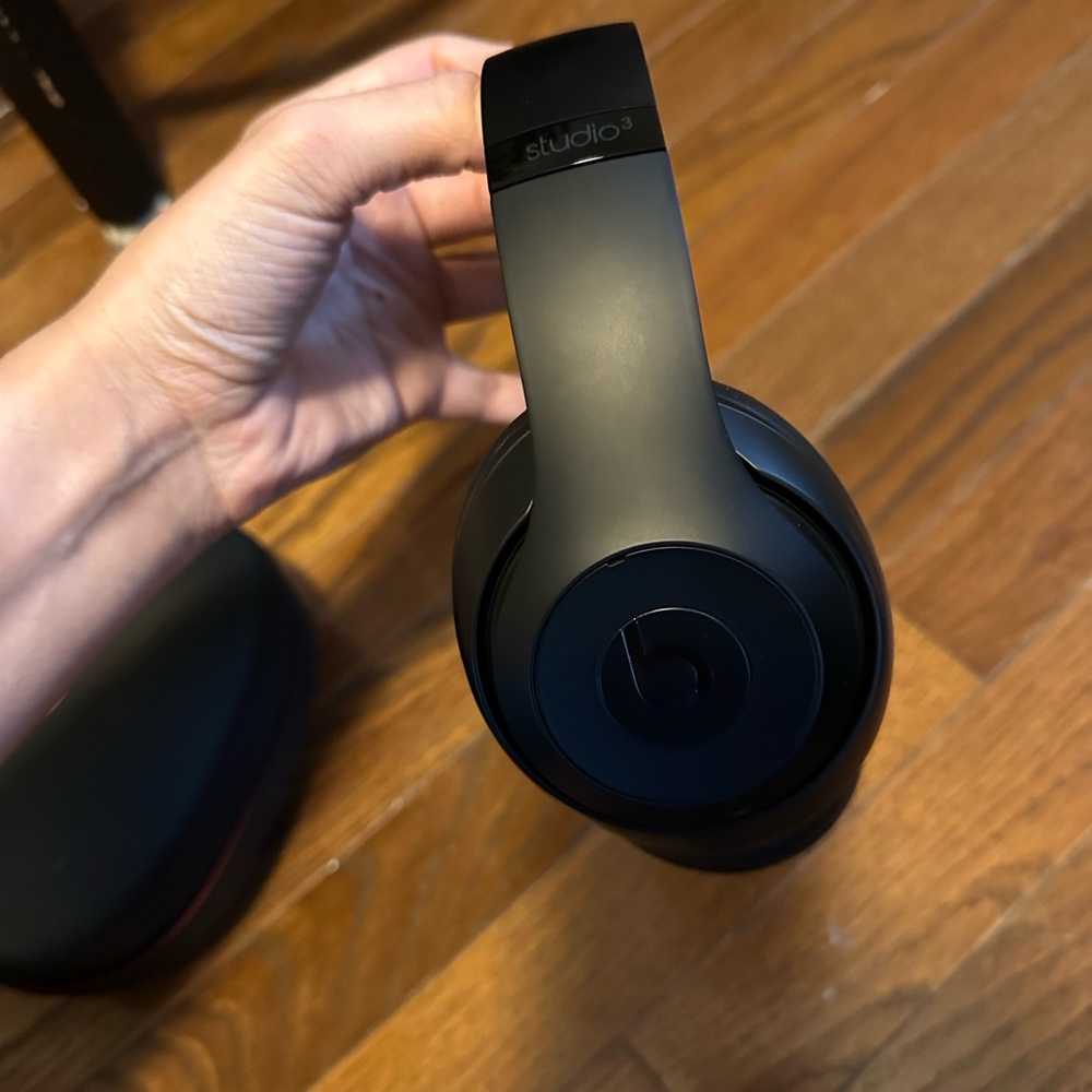 Beats Studio 3 wireless headphones